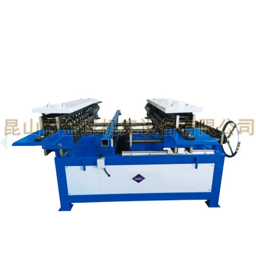 雙機(jī)聯(lián)動(dòng)共板法蘭成型機(jī)