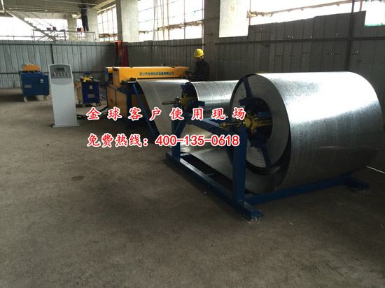 泰州風(fēng)管生產(chǎn)線作業(yè)現(xiàn)場(chǎng)